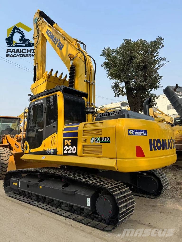 Komatsu PC 220 Kāpurķēžu ekskavatori
