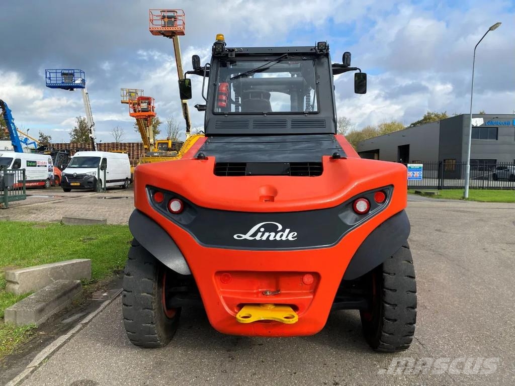 Linde E150 Electric forklifts