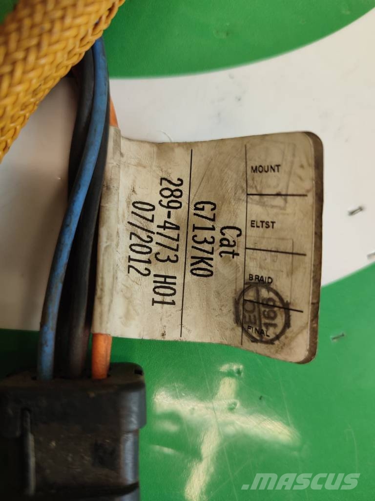 CAT D6K Electrical Wiring Harness 289-4773 Componentes electrónicos