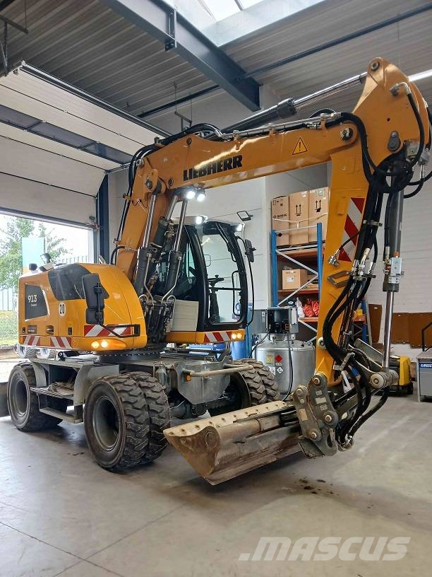 Liebherr A 913 Compact Litronic Wielgraafmachines