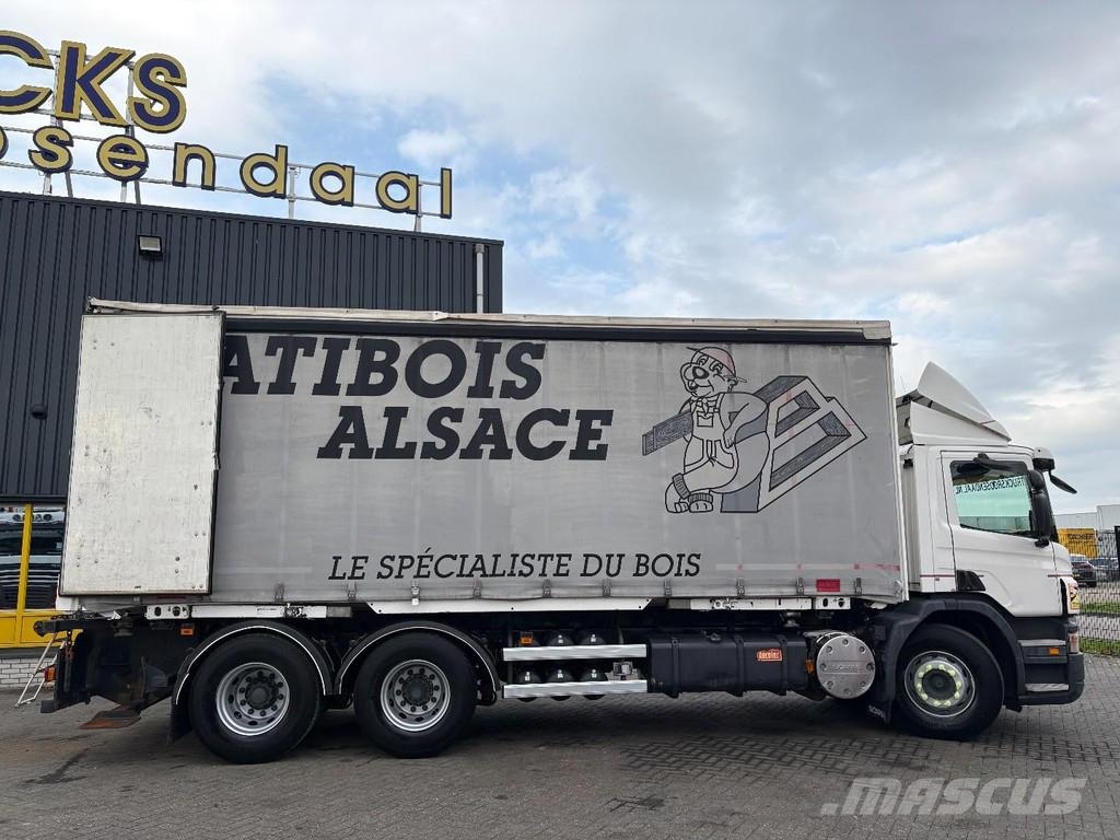 Scania P 320 + BDF SYSTEM + 6X2 + 26 t + LIFT AXLE + MANU Тентовані вантажівки