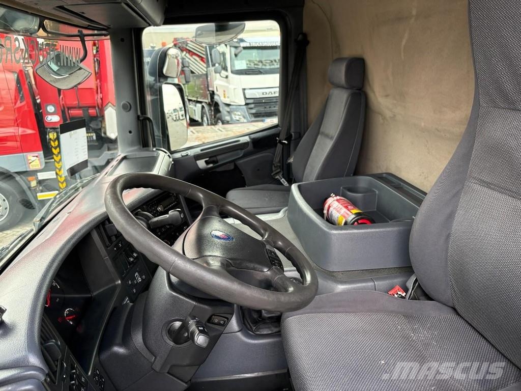 Scania P 320 + BDF SYSTEM + 6X2 + 26 t + LIFT AXLE + MANU Тентовані вантажівки