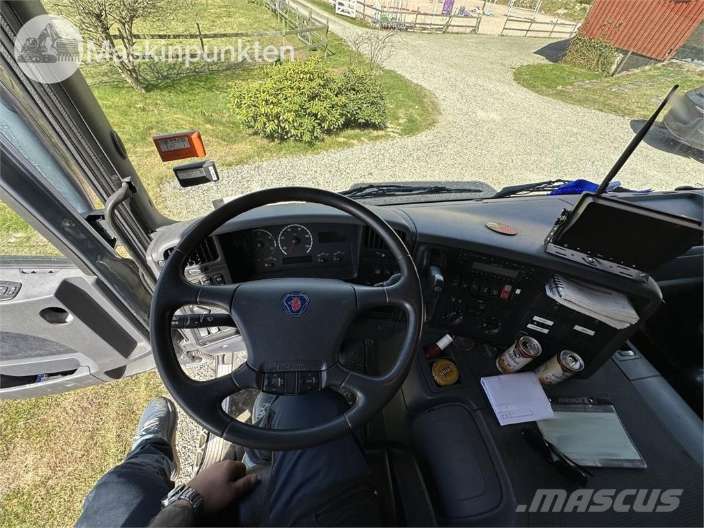 Scania P380Lb 6*2*4Mnb Camiones de ganado