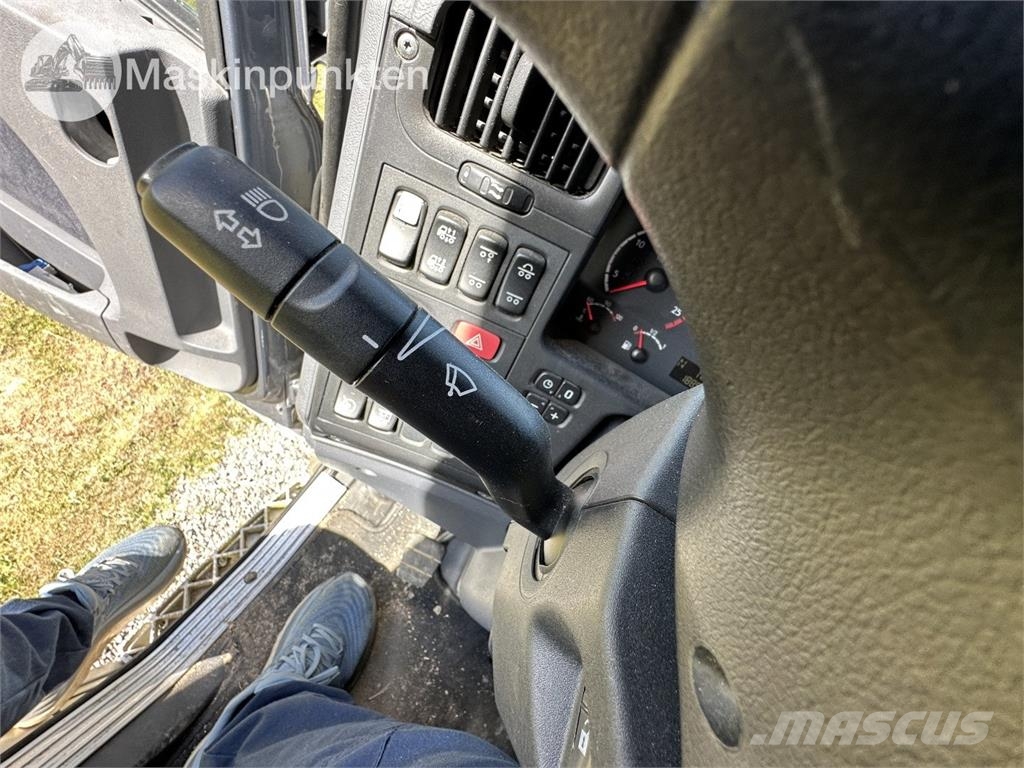 Scania P380Lb 6*2*4Mnb Camiones de ganado
