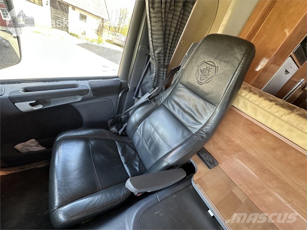Scania P380Lb 6*2*4Mnb Camiones de ganado