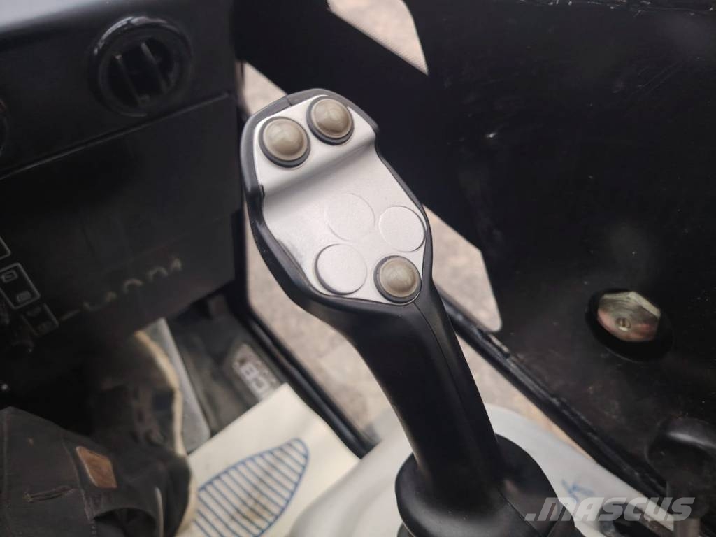 JCB 403 Pyöräkuormaajat