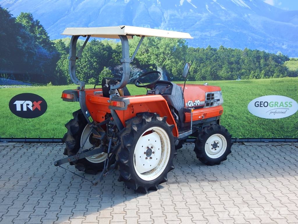 Kubota GL 19 Коммунальные тракторы