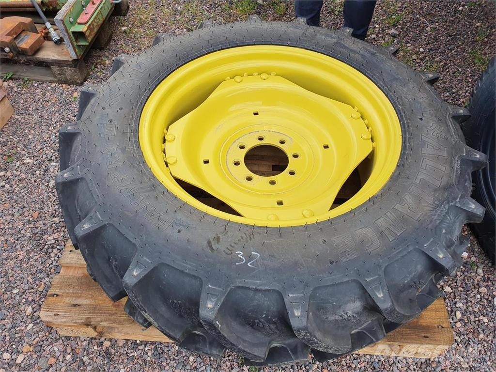 Alliance 340/85R28 x2 Rehvid, rattad ja veljed