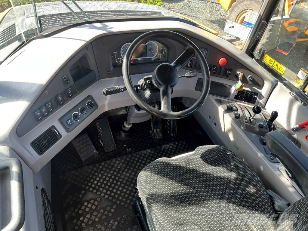 Volvo A 30 G Midjestyrd dumper