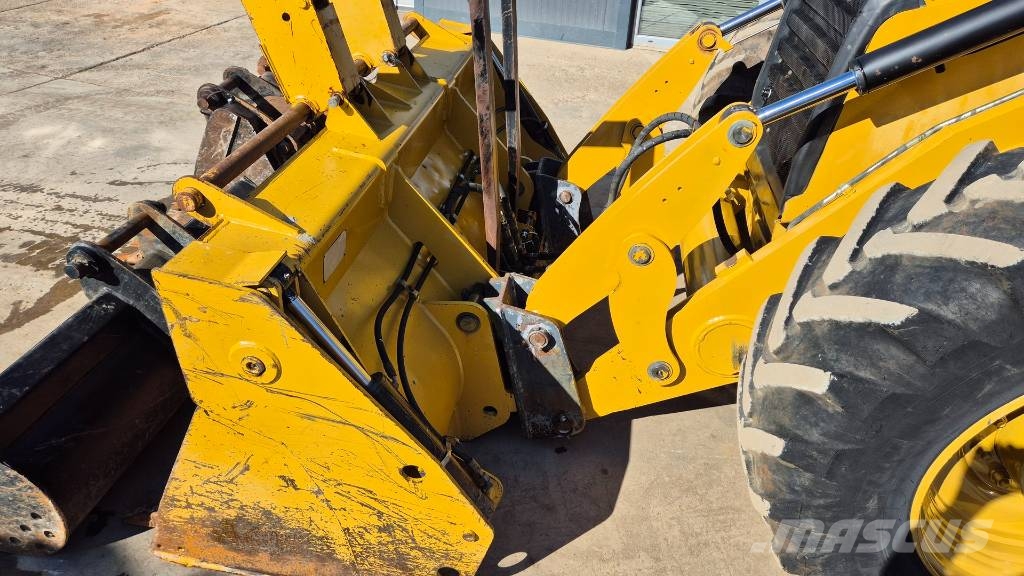 CAT 444F2 - 2017 YEAR - 4X BUCKETS - 6890 HOURS - AC - Rovokopači