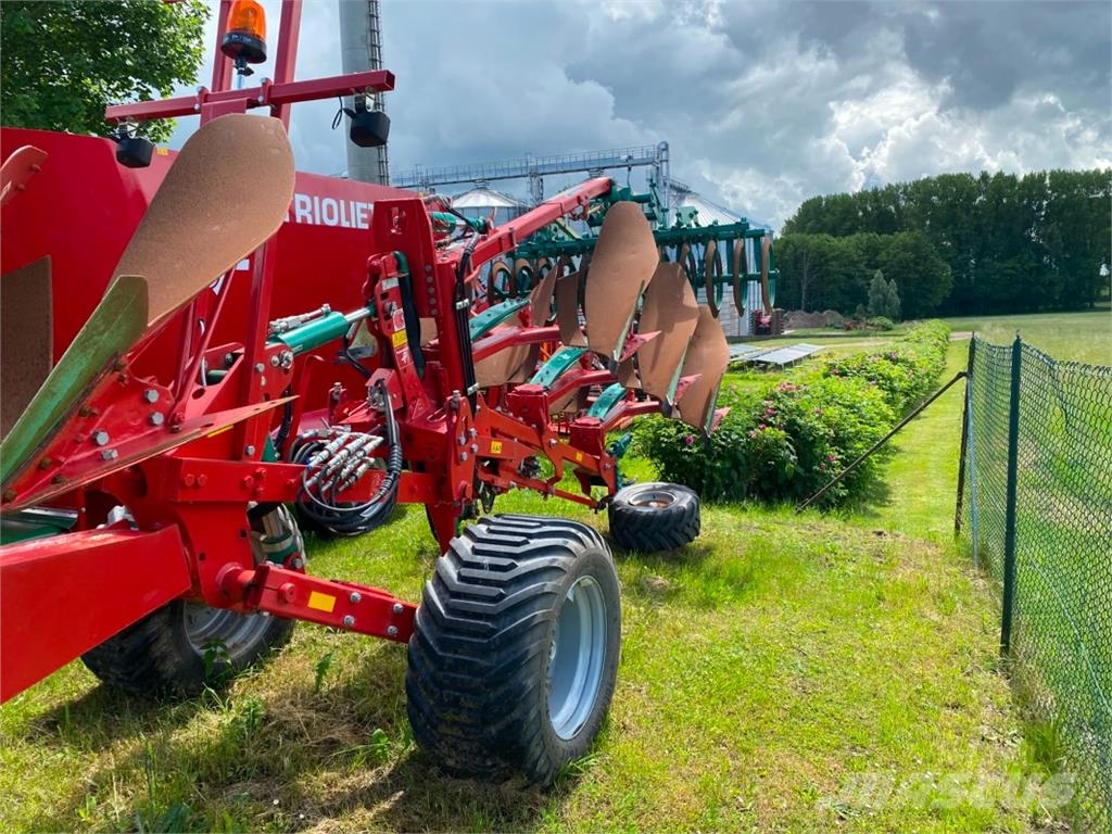 Kverneland PW 100 8-Schar Variomat Pługi
