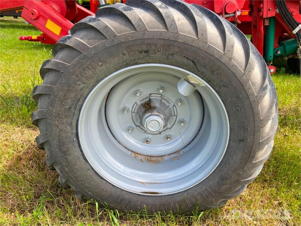 Kverneland PW 100 8-Schar Variomat Pługi
