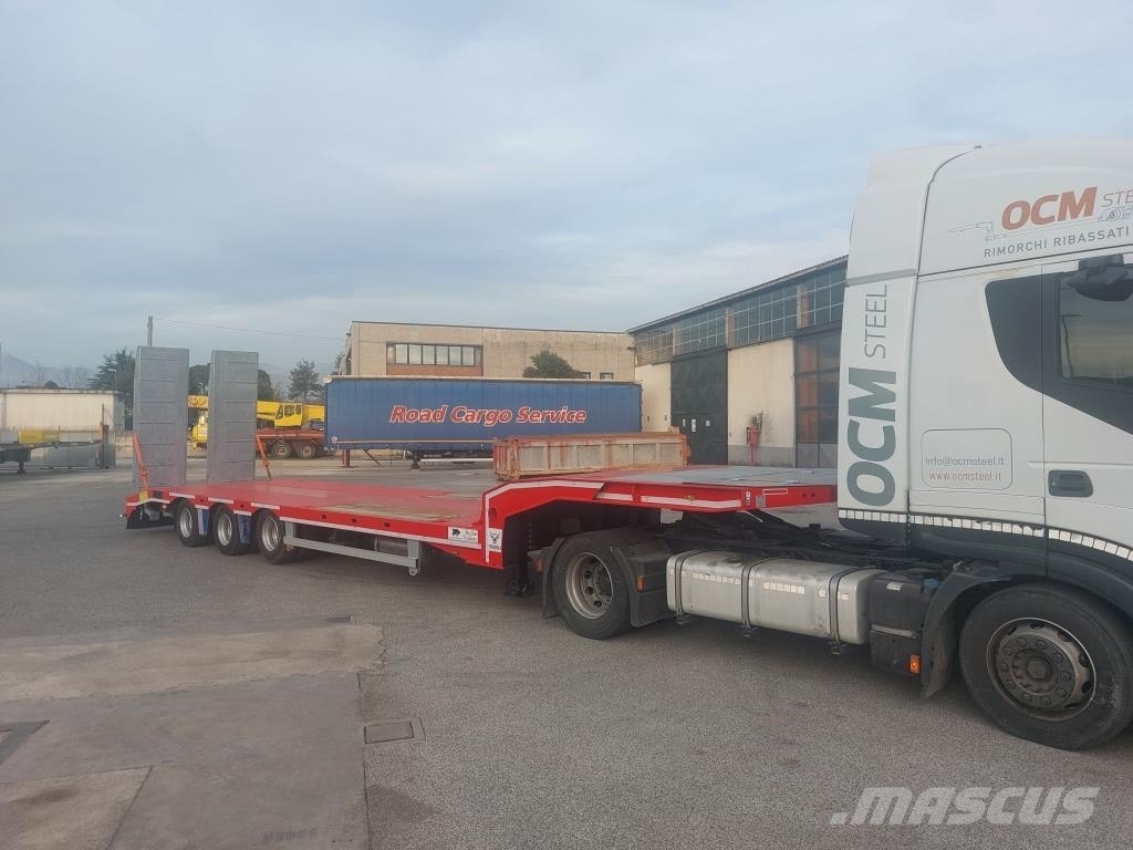 Bull Trailers Taurus Flatbed/Dropside semi-trailers