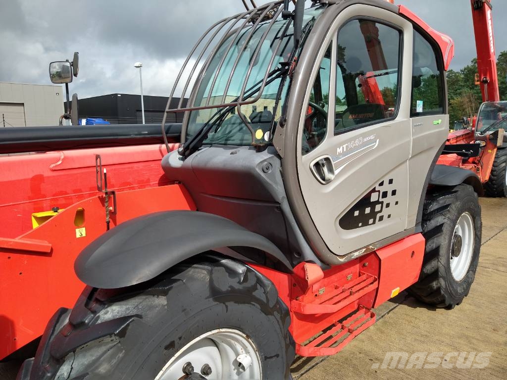 Manitou MT 1440 Easy (236) Телескопични товарачи