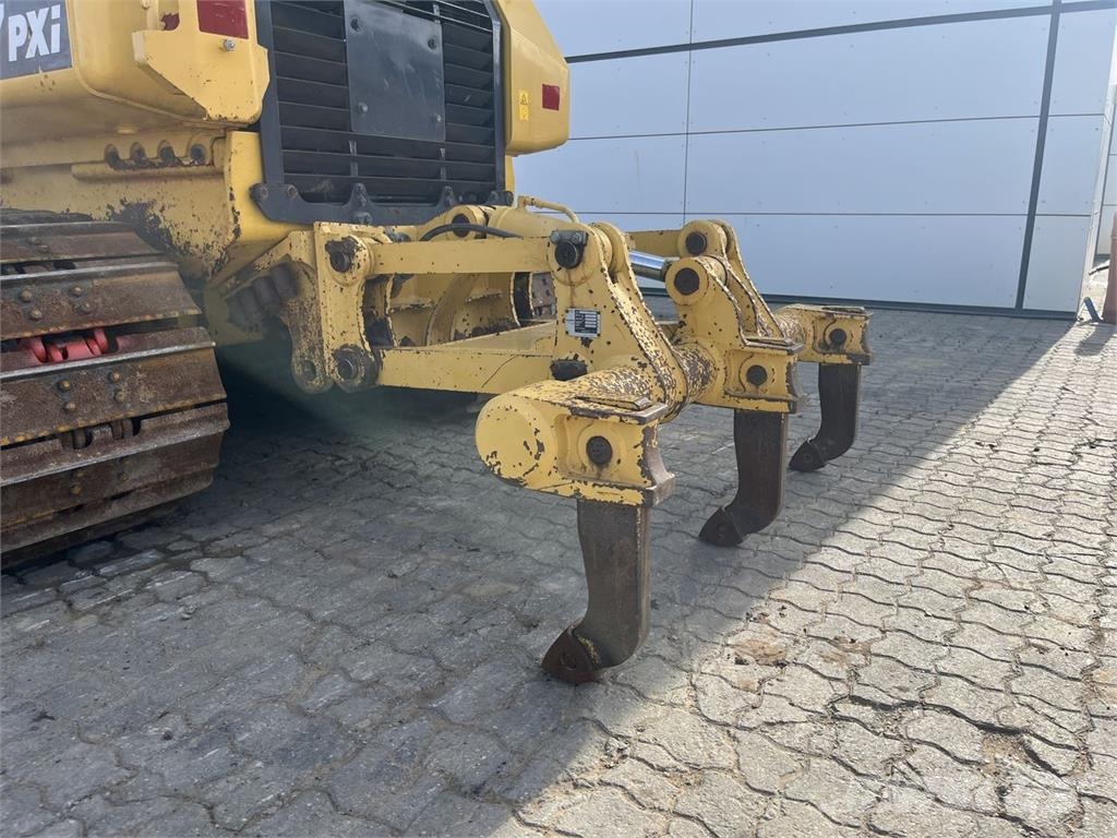 Komatsu D37PXI-24 Dozere Beltegående