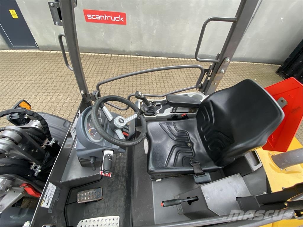 Mecalac MLC 6+ Multifunkcionālie iekrāvēji