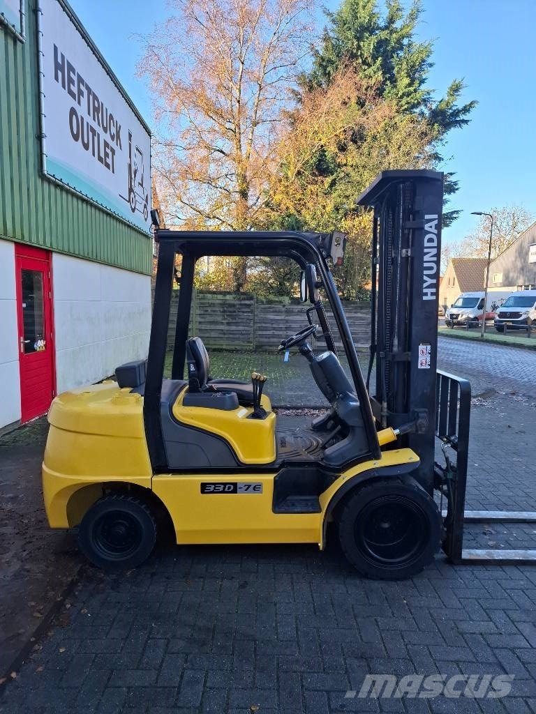 Hyundai 33D-7E Heftruck Diesel forklifts