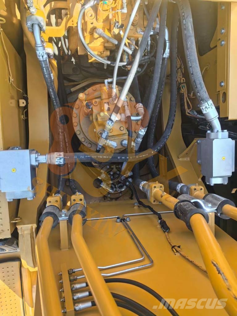 CAT 345 GC 履带挖掘机