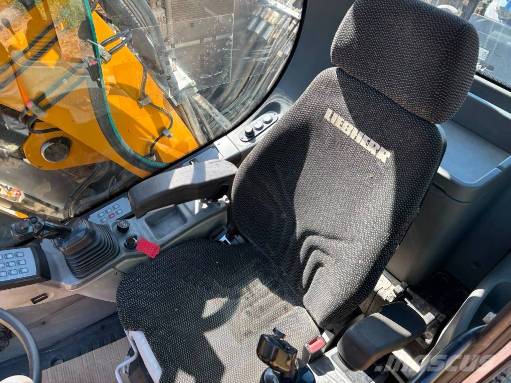 Liebherr A 918 Litronic Колісні екскаватори