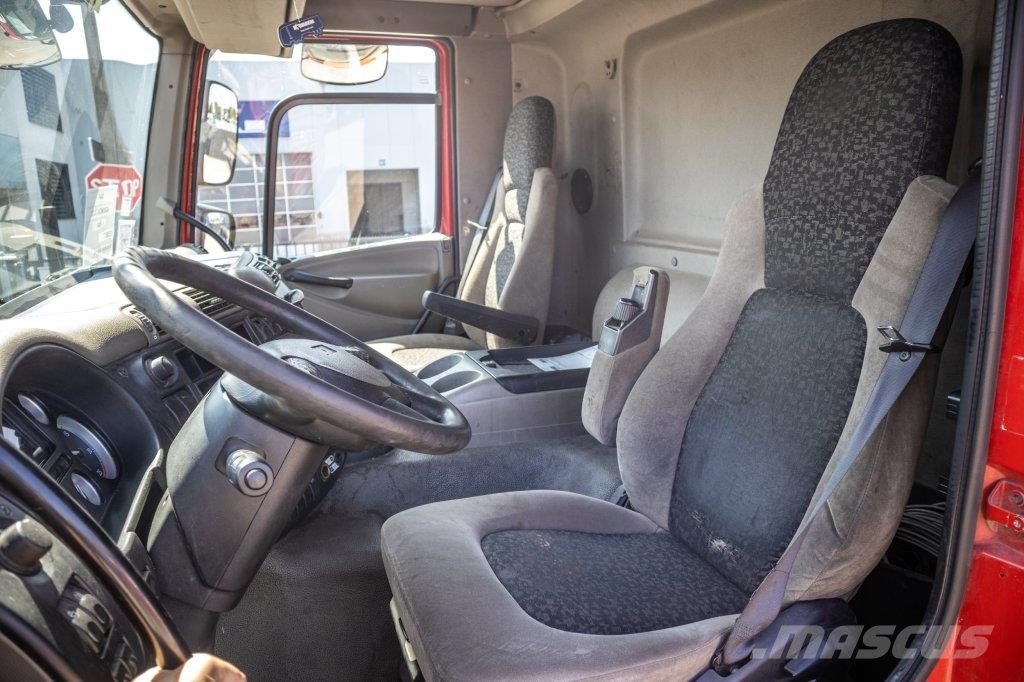 DAF CF 410-8X4+MKG 141A2 - EURO 5 吊鉤式起重車
