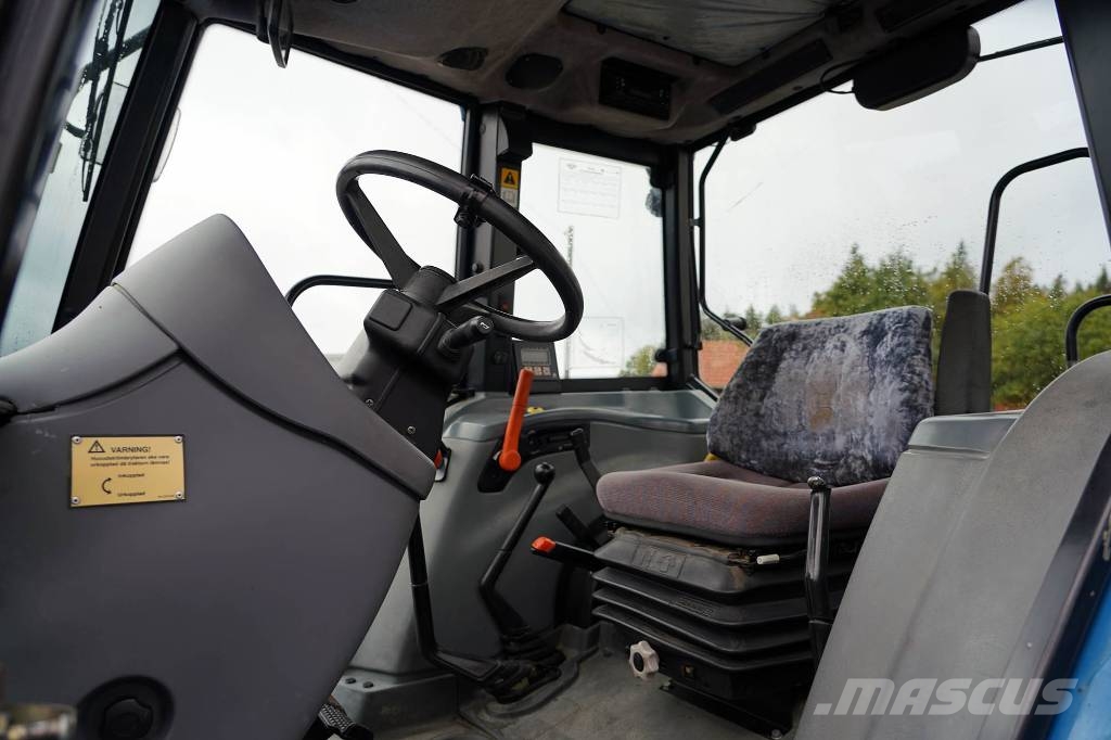 NEW HOLLAND TL90 / RBU970 曳引機