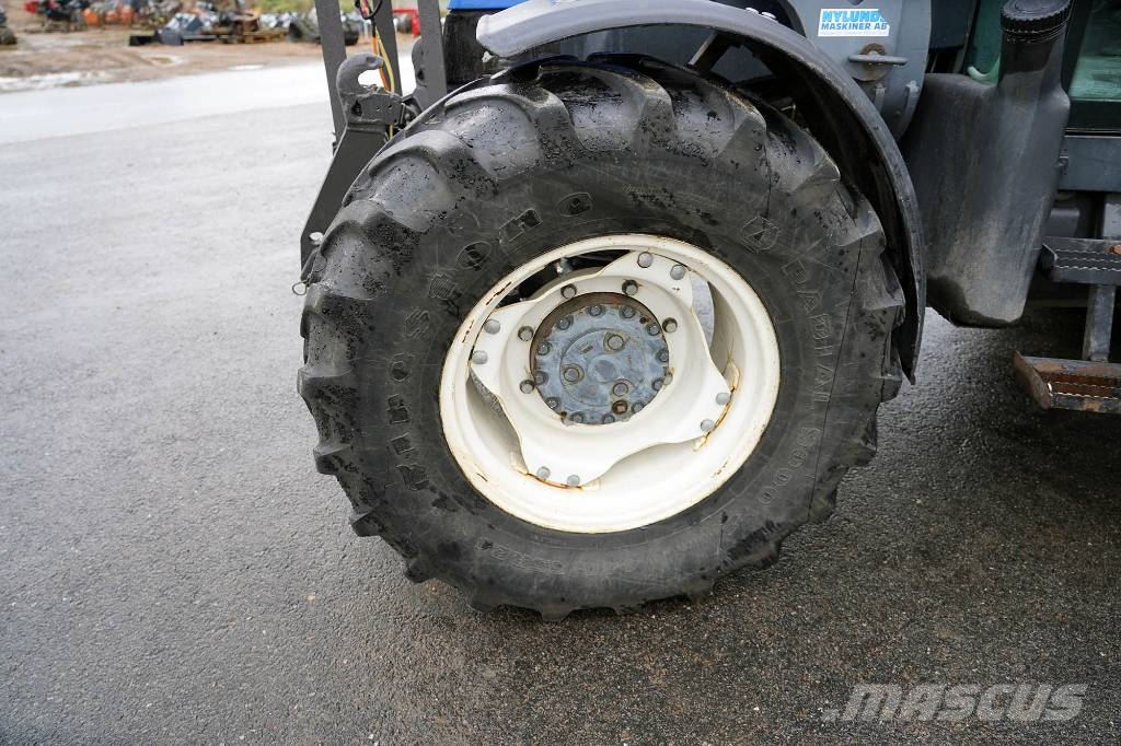 NEW HOLLAND TL90 / RBU970 曳引機
