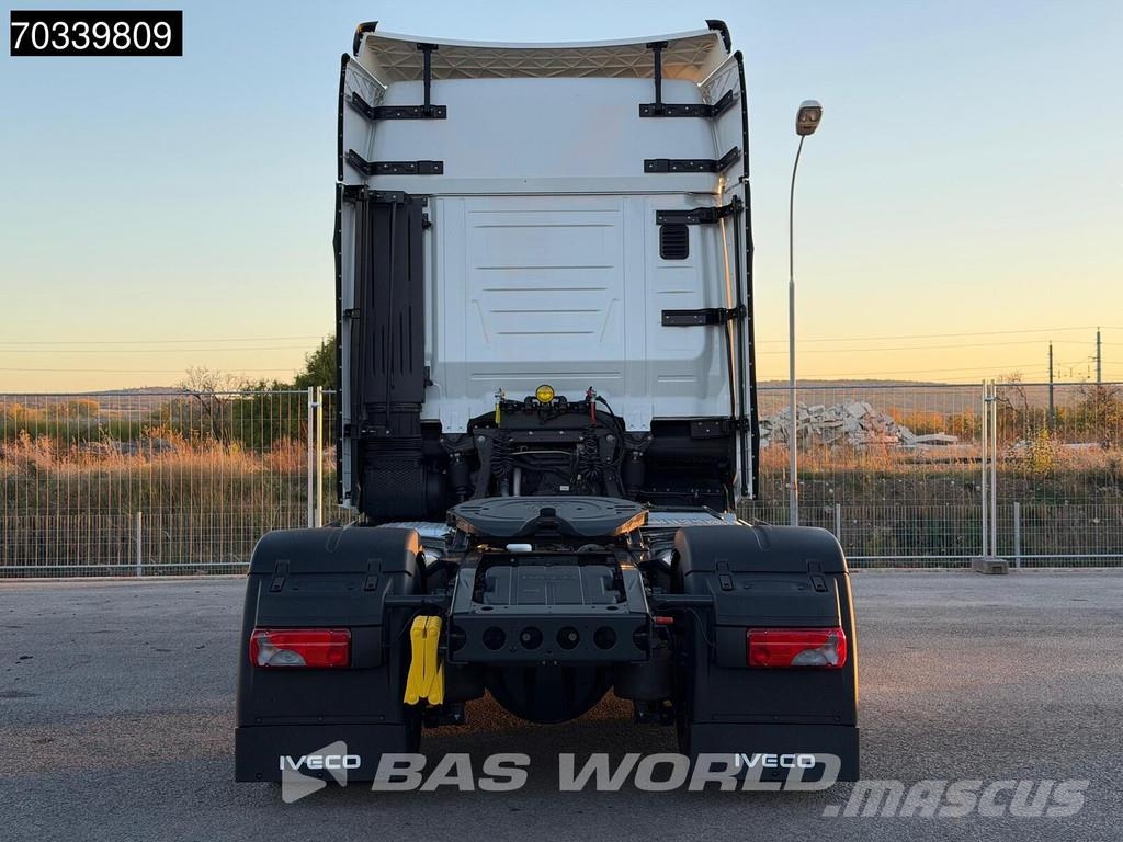 Iveco S-Way 500 4X2 NEW! Retarder 1190L Tanks Standklima Sattelzugmaschinen