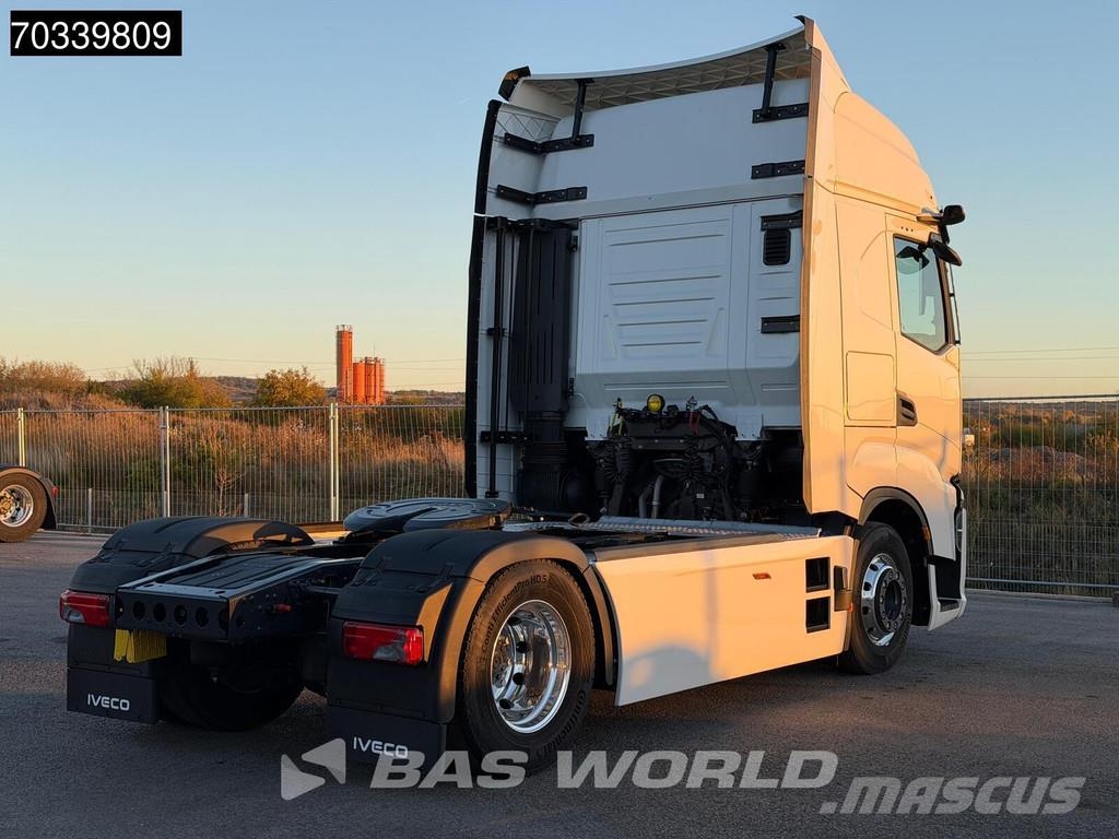 Iveco S-Way 500 4X2 NEW! Retarder 1190L Tanks Standklima Sattelzugmaschinen