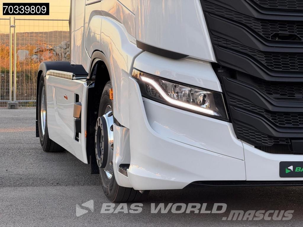 Iveco S-Way 500 4X2 NEW! Retarder 1190L Tanks Standklima Sattelzugmaschinen