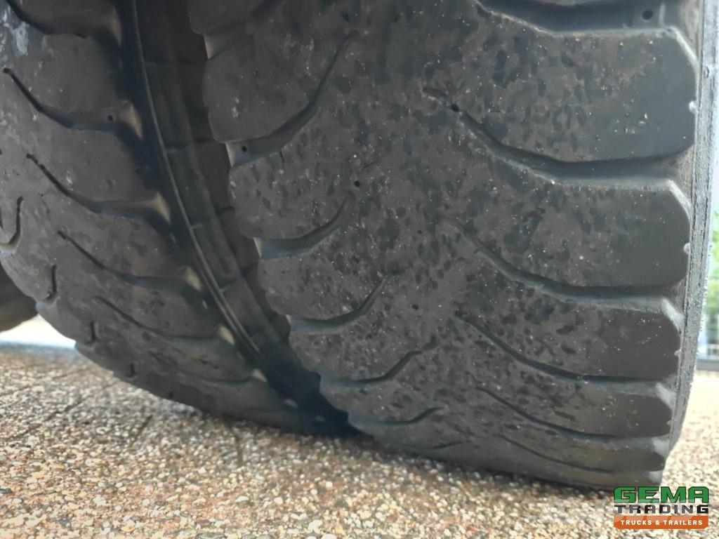 MAN TGX 18.480 4x4 XLX Euro6B - Manual Transmission - Sattelzugmaschinen