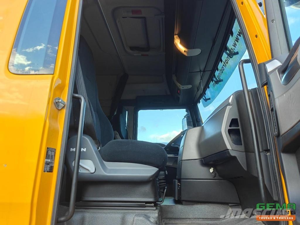MAN TGX 18.480 4x4 XLX Euro6B - Manual Transmission - Sattelzugmaschinen