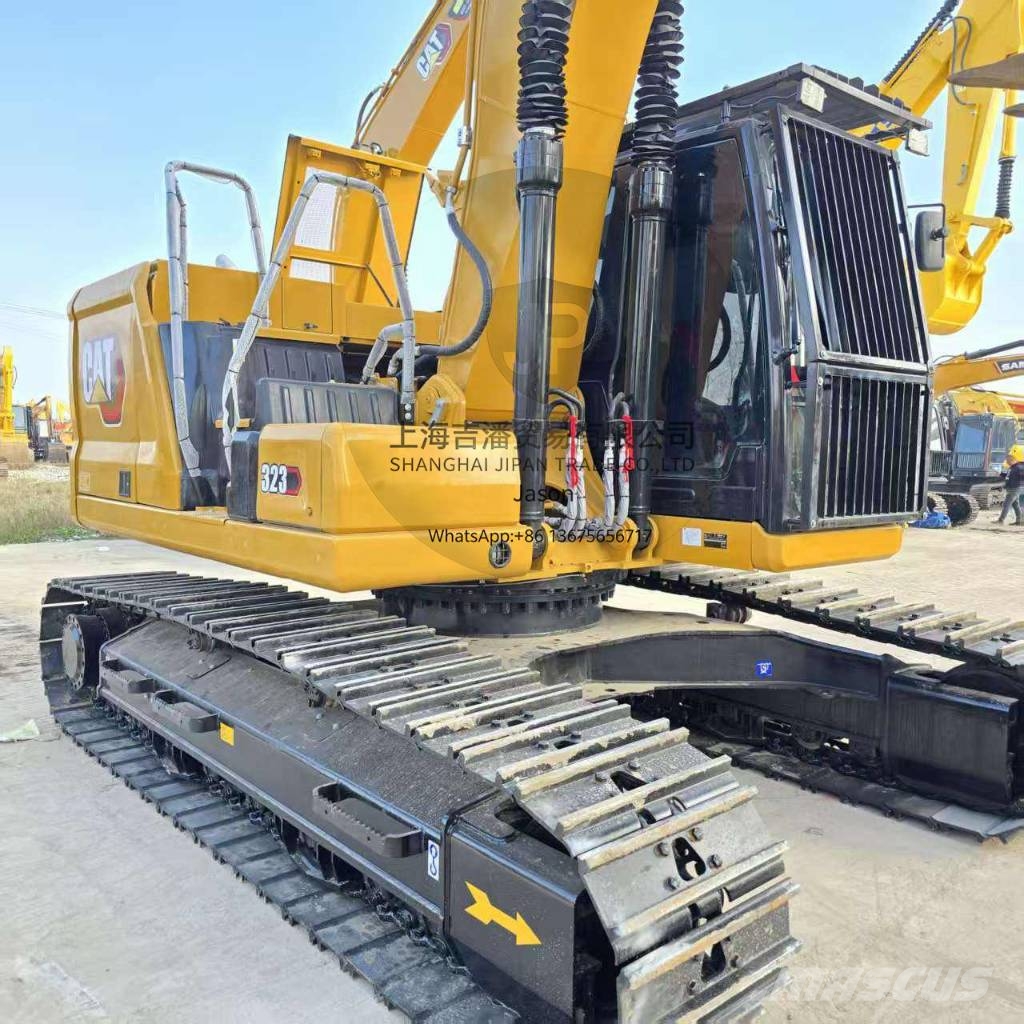 CAT 323 GC Raupenbagger
