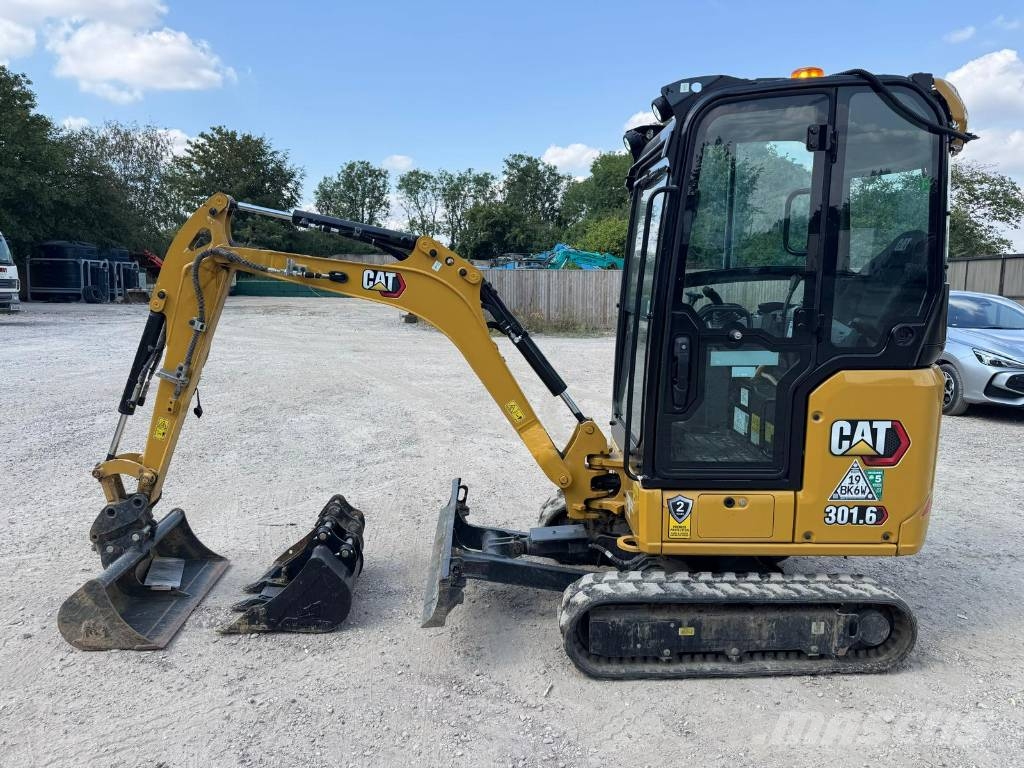 CAT 301.6 小型挖土機/掘鑿機<7t(小型挖掘機)