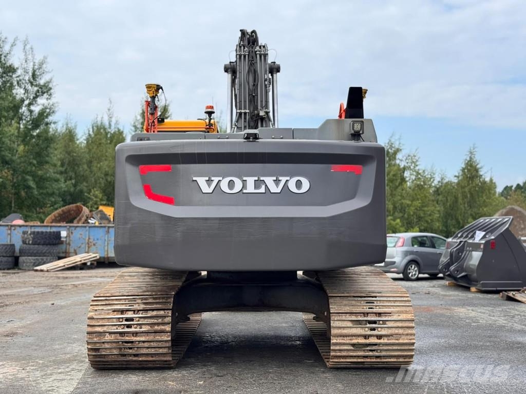 Volvo EC300EL 履带挖掘机