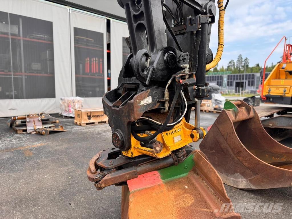 Volvo EC300EL 履带挖掘机