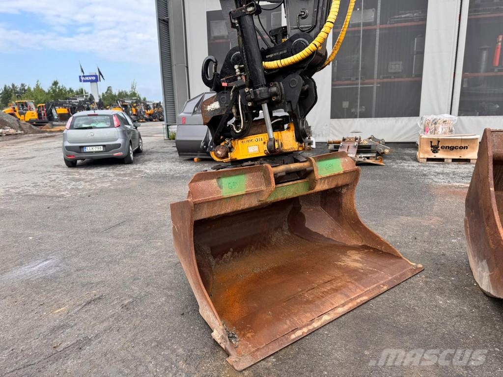 Volvo EC300EL 履带挖掘机