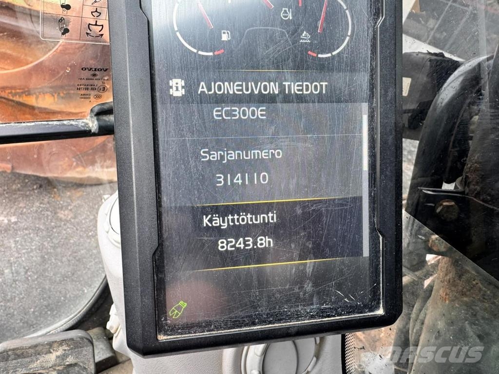 Volvo EC300EL 履带挖掘机