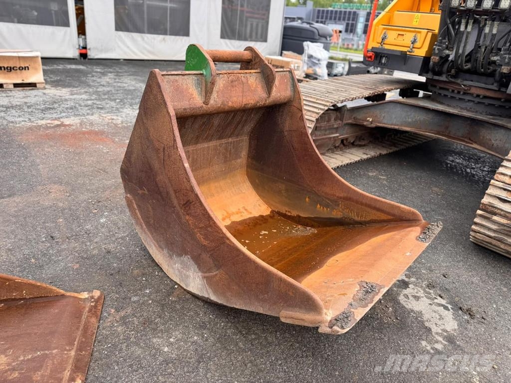 Volvo EC300EL 履带挖掘机