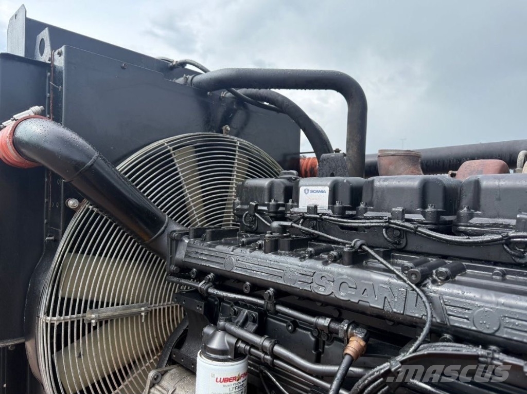 JCB Scania Notstromaggregat 400 KVA Generator 320 KW Dieselgeneraattorit