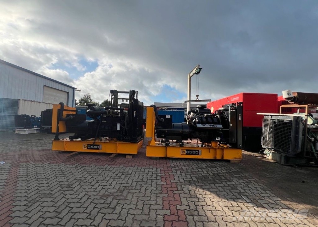 JCB Scania Notstromaggregat 400 KVA Generator 320 KW Dieselgeneraattorit