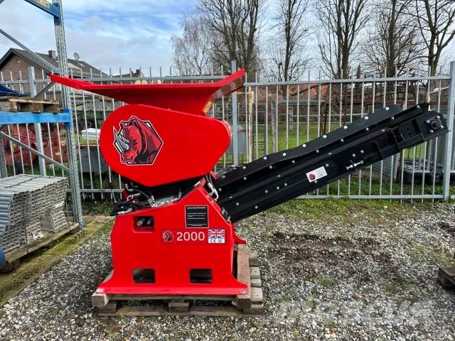 Red Rhino Typ 2000 mobile Brecheranlage 18.000 EUR Iseliikuvad purustid