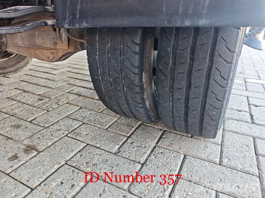 Nissan Cabstar 35.13 NT400 Multitel MX 250 Avtokošare