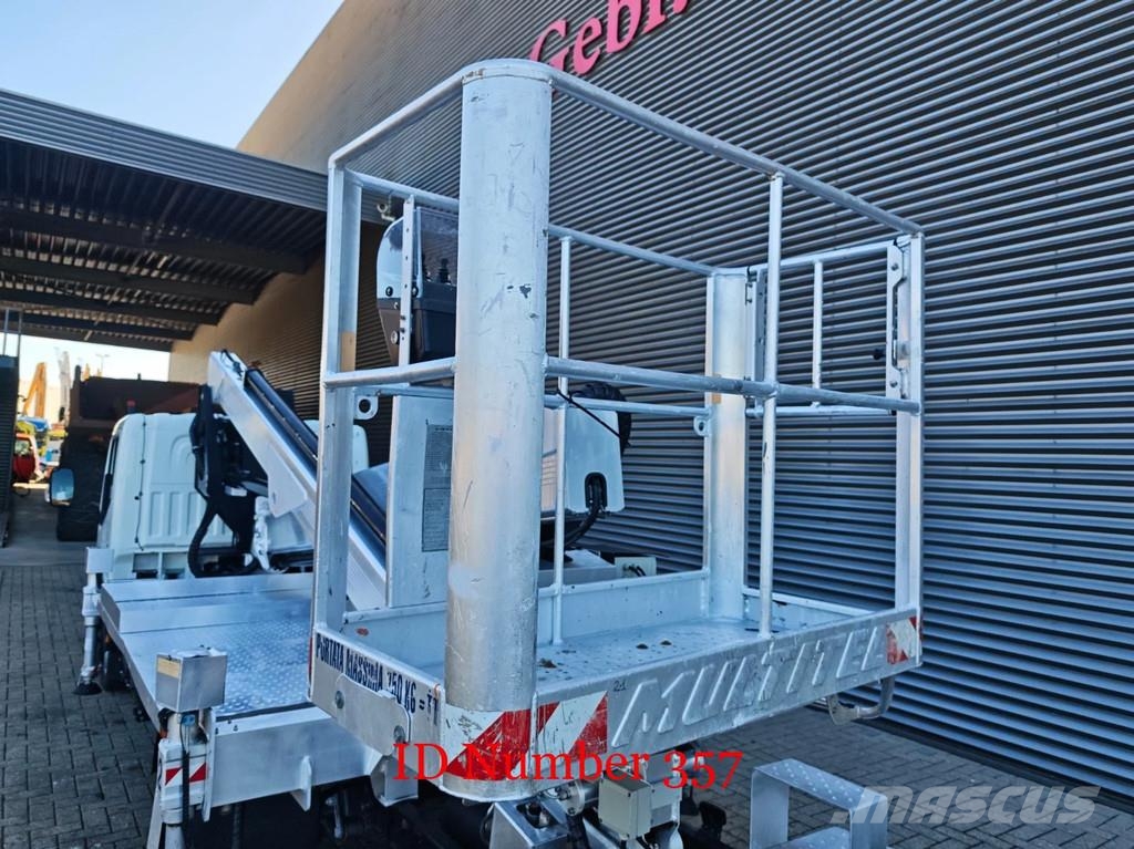 Nissan Cabstar 35.13 NT400 Multitel MX 250 Avtokošare