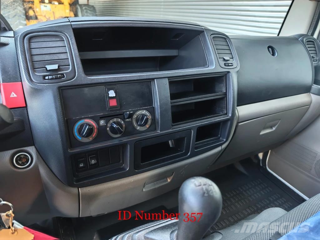 Nissan Cabstar 35.13 NT400 Multitel MX 250 Avtokošare