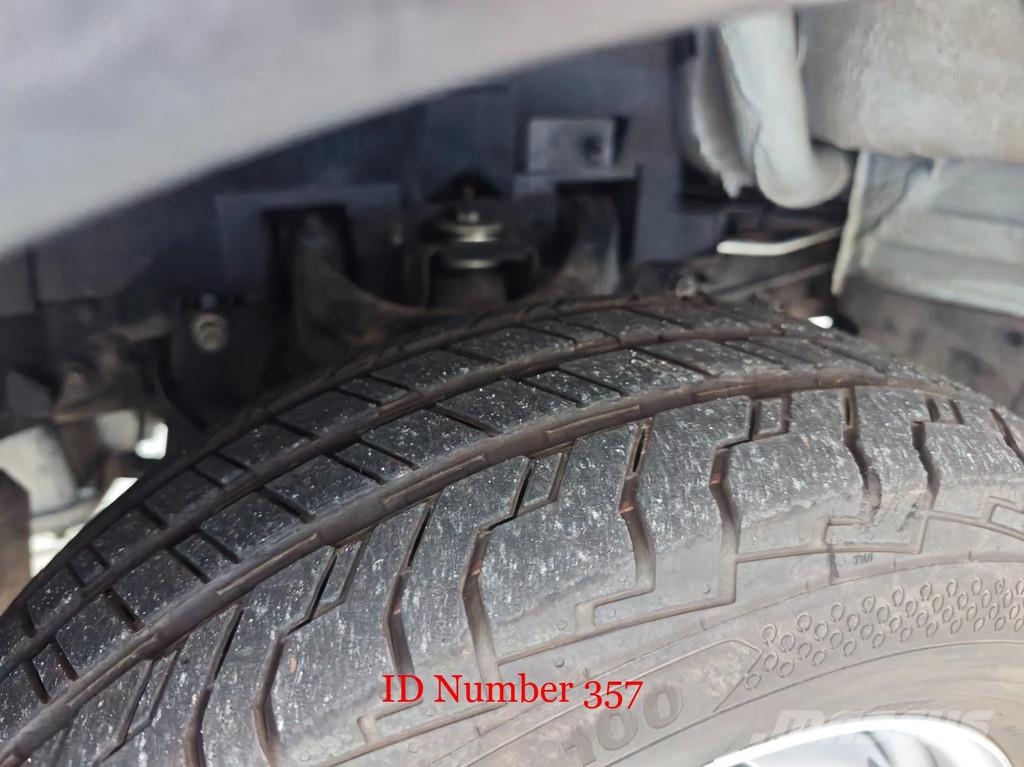 Nissan Cabstar 35.13 NT400 Multitel MX 250 Avtokošare