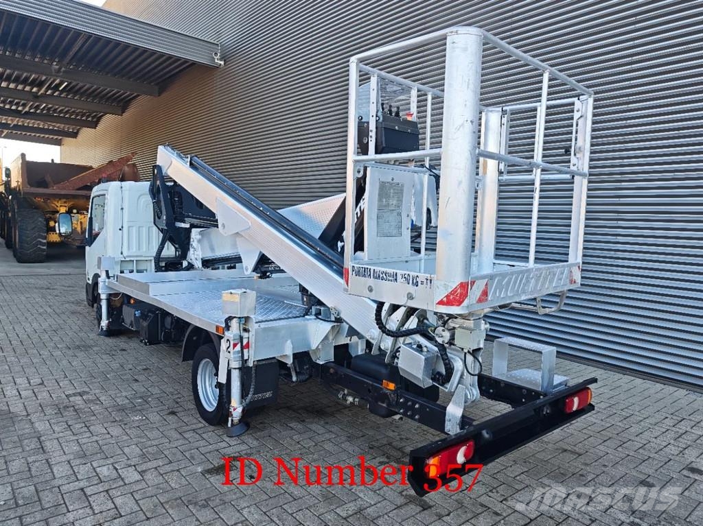 Nissan Cabstar 35.13 NT400 Multitel MX 250 Avtokošare