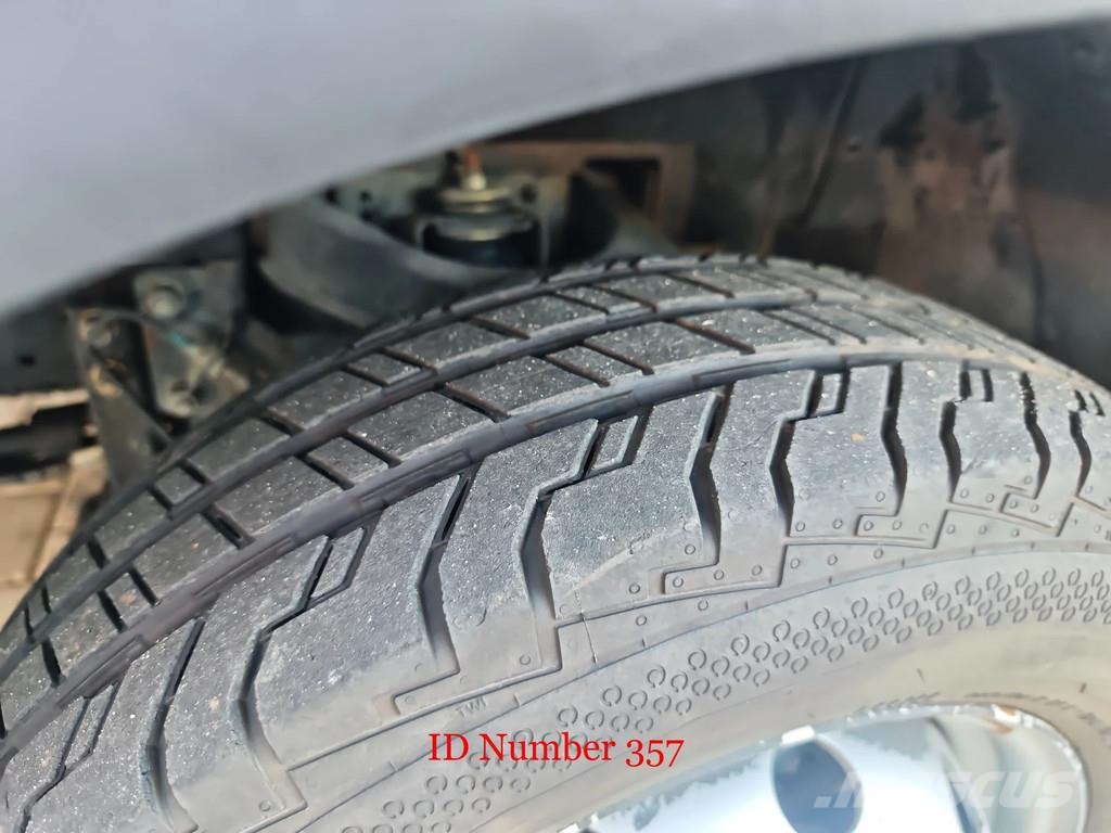 Nissan Cabstar 35.13 NT400 Multitel MX 250 Avtokošare