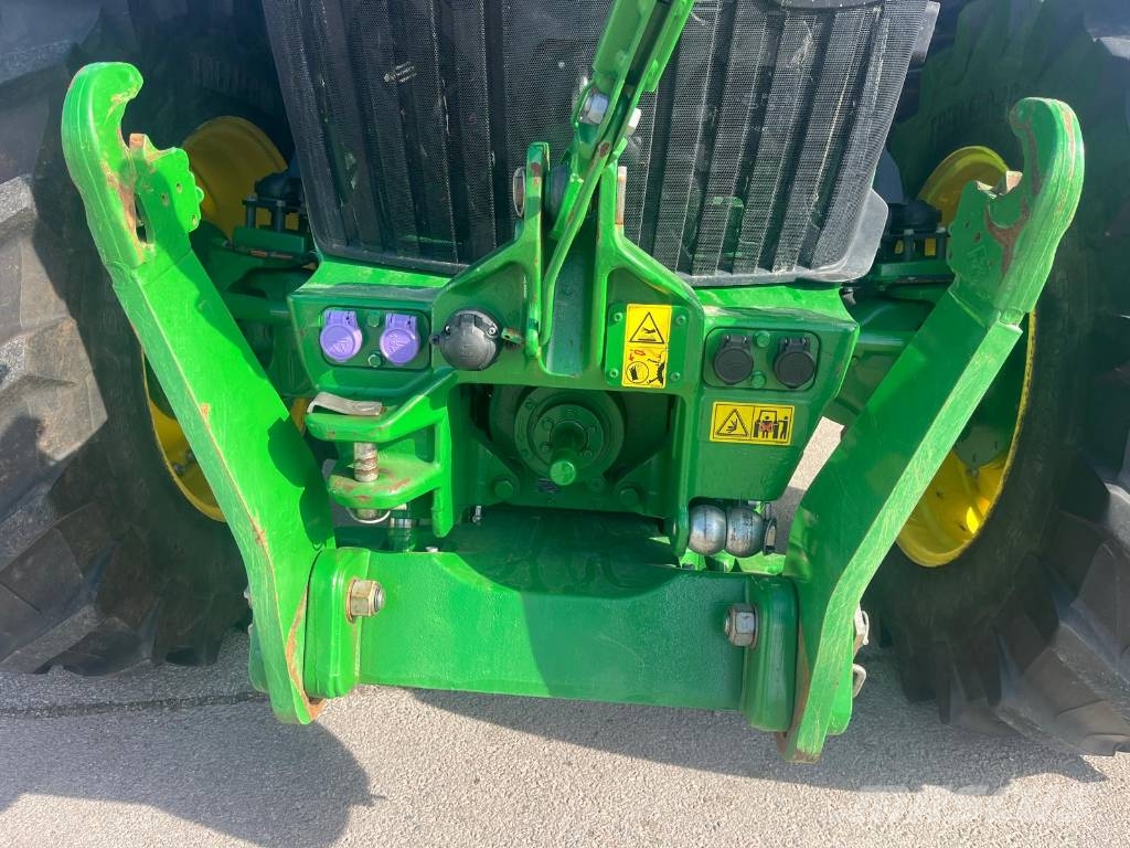 John Deere 7R 310 Tractors