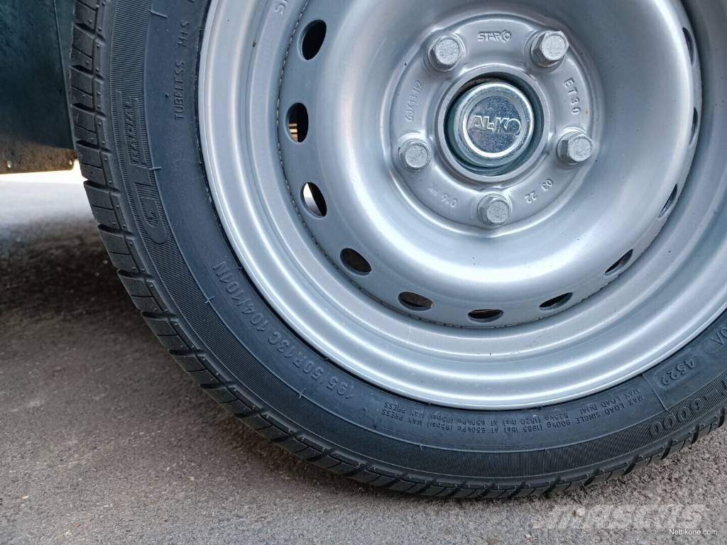 Hapert LF-2 405x179 3500kg Vehículos de enganche