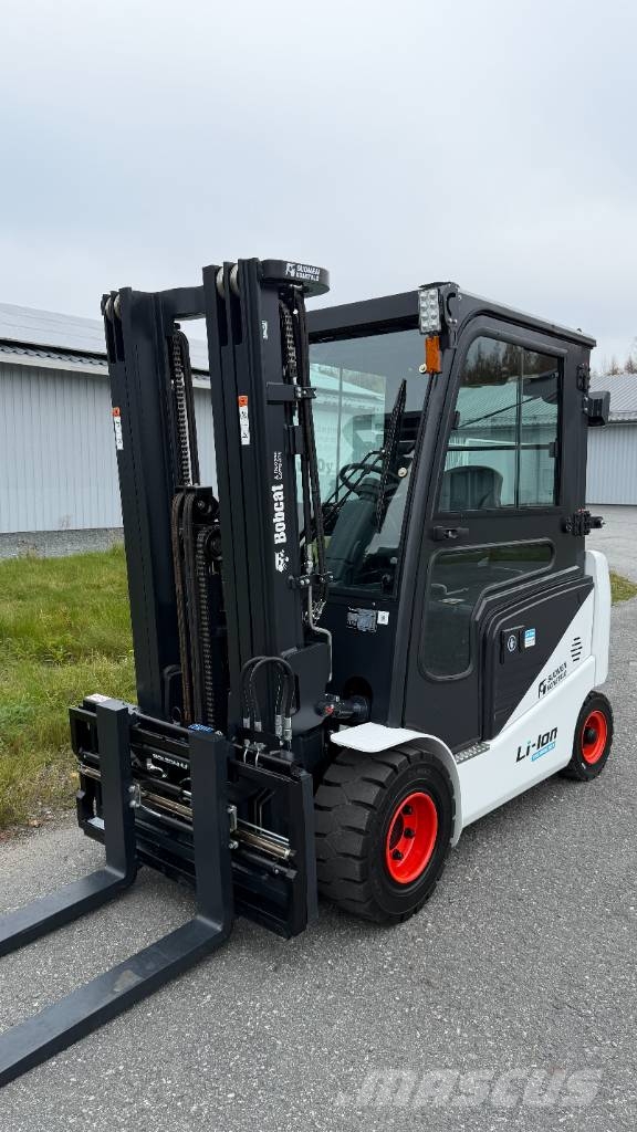 Bobcat B35NS Li-ion sähkötrukki Električni viličari